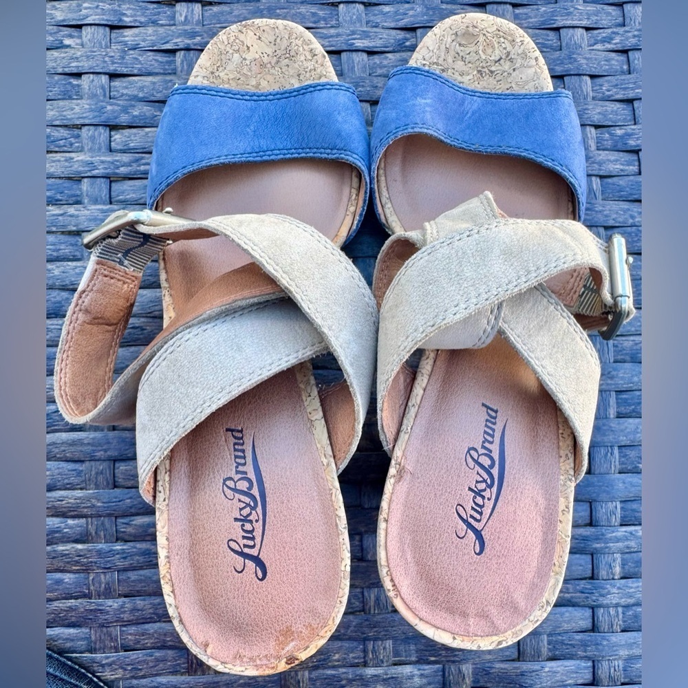 Lucky Brand Shoes - Picture 4 of 5